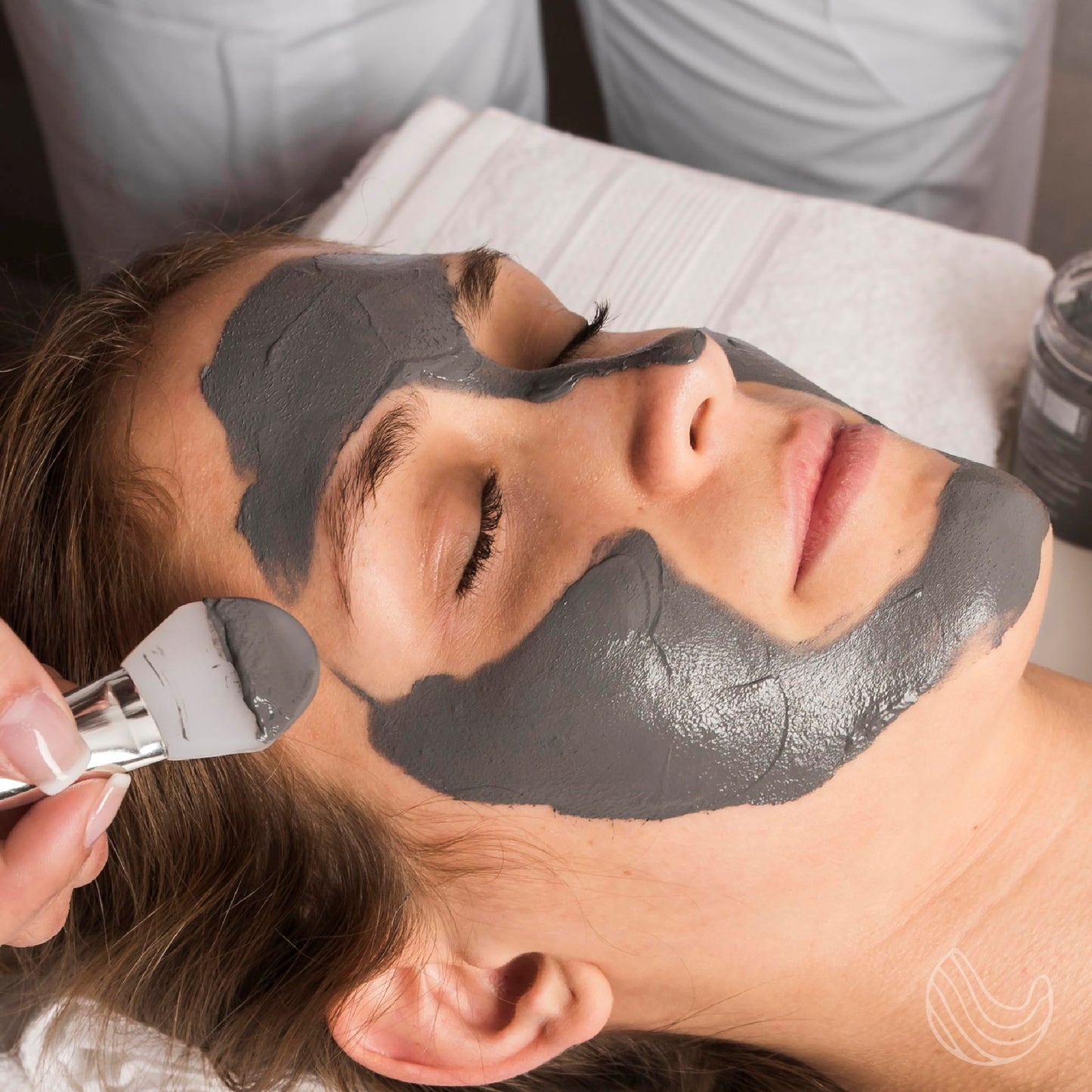 Dead Sea Mud Mask with Eucalyptus Oil Blend